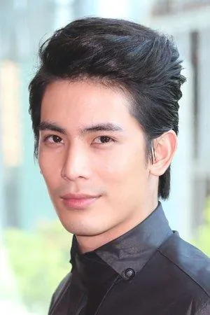 ยุกต์ ส่งไพศาล